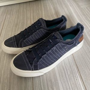 Navy blue sneakers